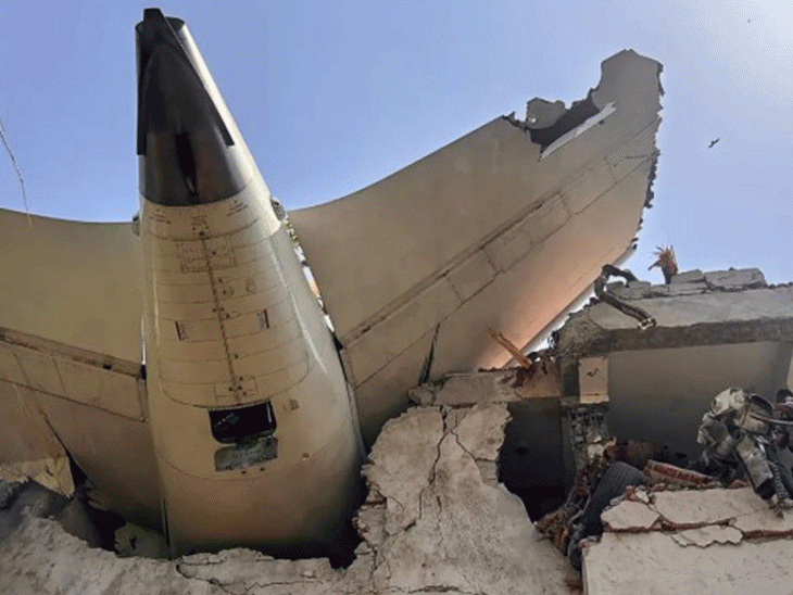 Remains of 26 People who Died In Ahmedabad Plane Crash Found | The remains of 26 dying in Ahmedabad plane crash found: 17 hospitals and 7 families again cremated