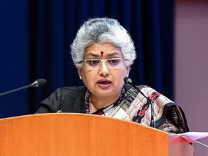 Justice Nagarathna said – Government Institutions are Fighting Useless Cases | Justice Nagratna said- Government institutions are fighting useless cases: The country’s money and court time is wasting, adopt the path of better arbitration