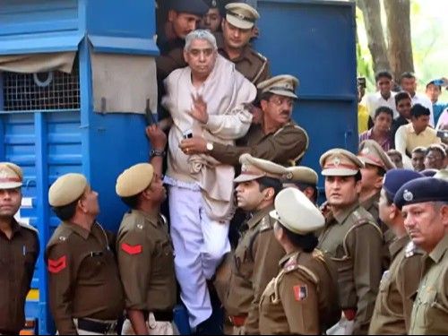 Rampal Bail Denied in Sedition Case Hisar Court | Haryana News | Rampal shocks in treason case: Hisar court rejected bail plea; 980 accused are included, life imprisonment banned in the past – Hisar News