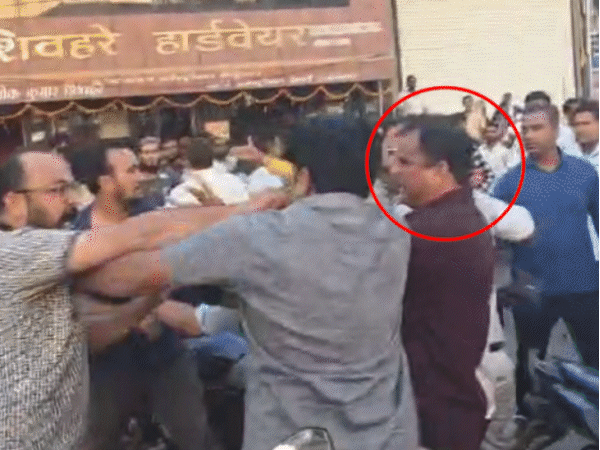 Attack on RSS pracharak in Multai, communal tension. RSS Pracharak assaulted, two communities clash: Protestors create ruckus, vandalism in Betul’s Multai; Administration imposed section 144 – Multai News